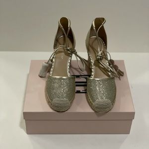 Ivanka Trump Gold Multi Leather Shoe Size 9.5